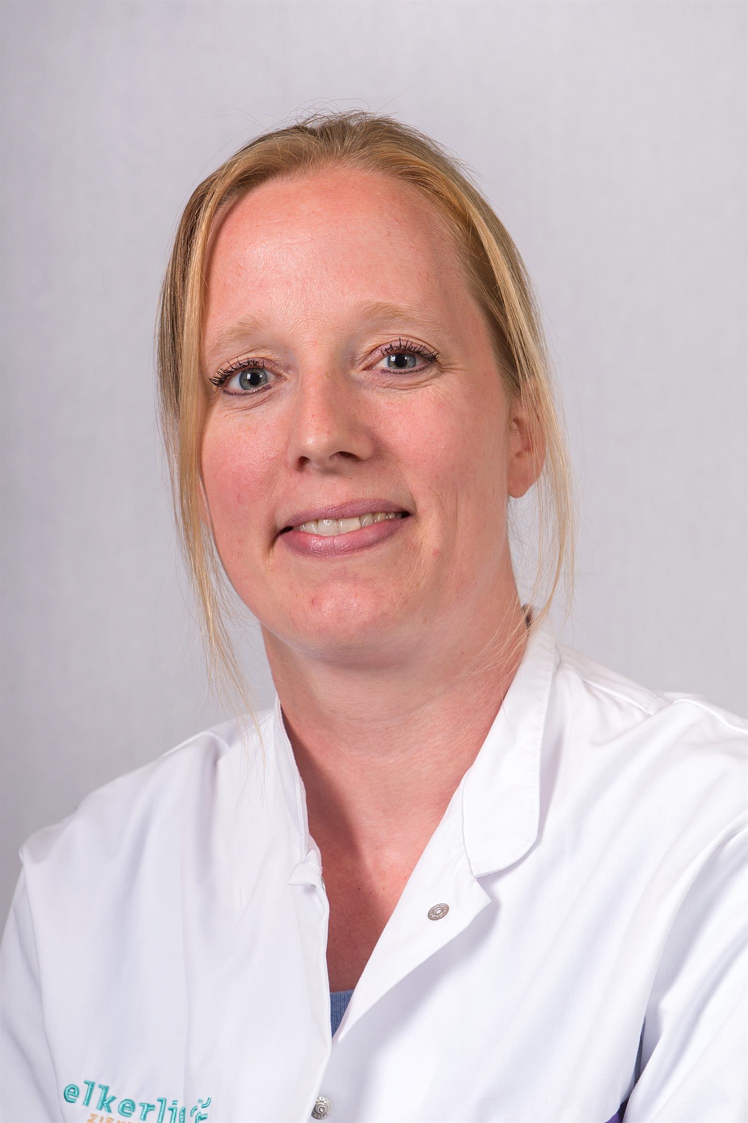Pronk, mevrouw drs. A.E.